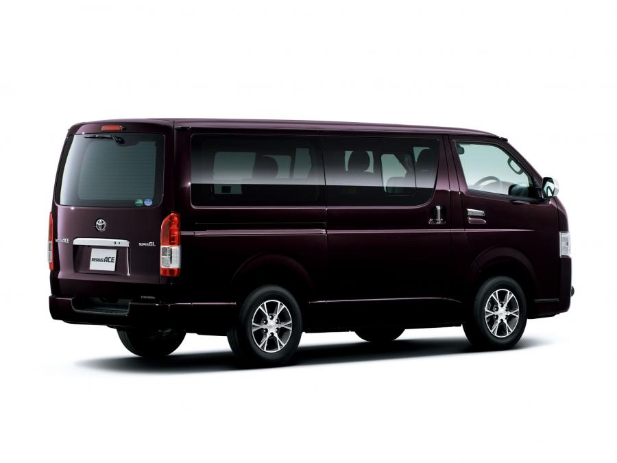  Toyota Regius Ace Super GL 2013 года  (фото 2 из 2)